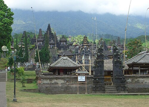 ブサキ寺院