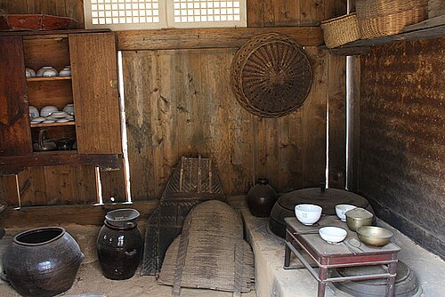 炭鉱夫の台所とガマソット（旌善郡天浦金鉱村）