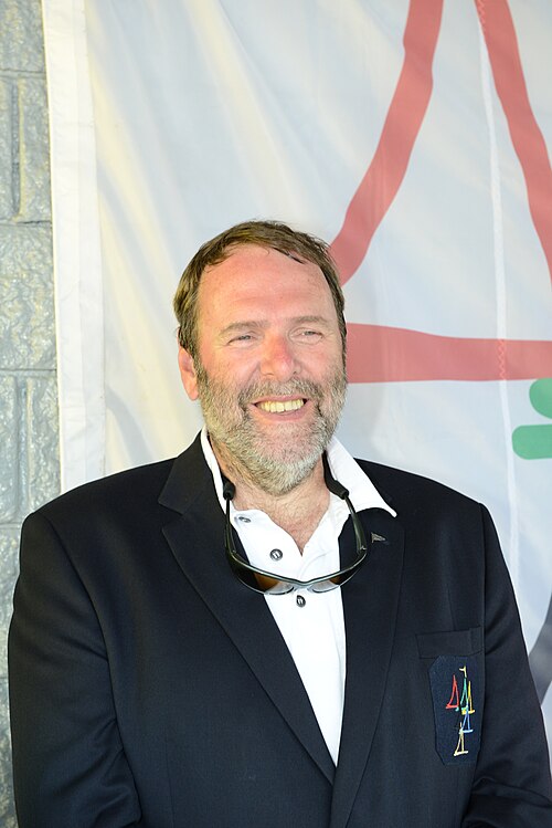 ルディ・デン・アウター ヴィンテージ・ヨットゲームズ協会会長
