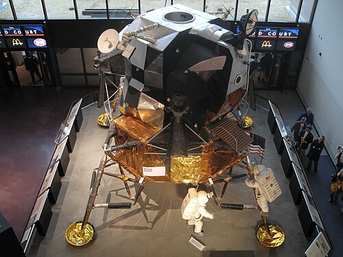 アポロ月着陸船LM-2は、宇宙船の地上試験に使用された。
