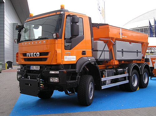 除雪用6x6 ブルノ、チェコ共和国