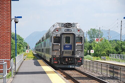 モンサンティレール線の下り列車