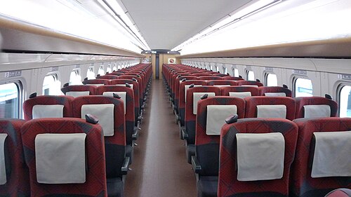 E7系普通車10の車内