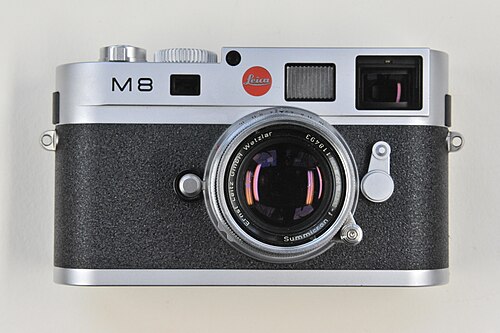 M8 正面図