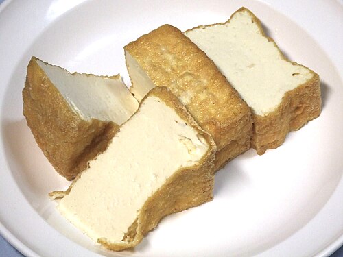 厚揚げ、厚切りの揚げ豆腐