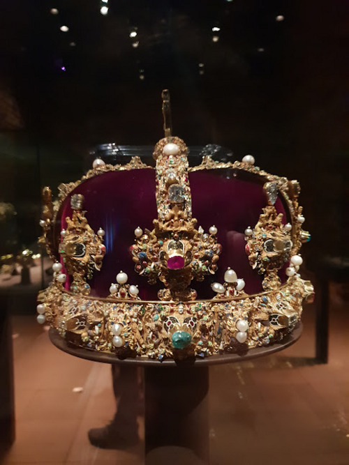 スウェーデン王冠（1561年）