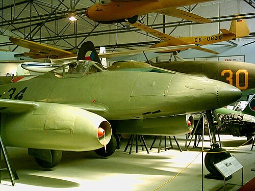 チェコ アビア S-92