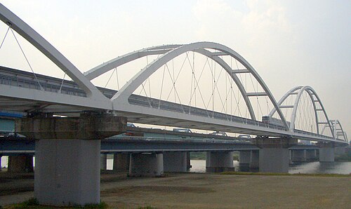鳥飼大橋 - 淀川、大阪、日本