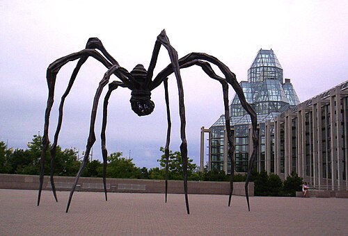 カナダ、オタワの国立美術館にて