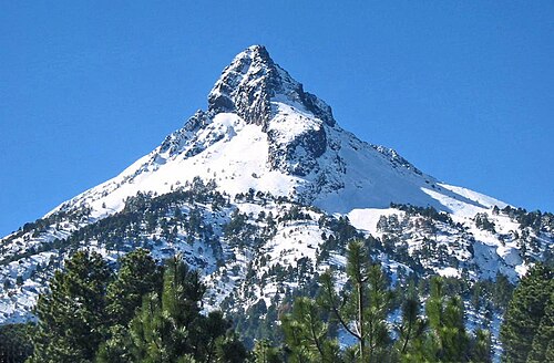 ネバド デ コリマは、コリマ州との国境近くにあるハリスコ州の成層火山です。