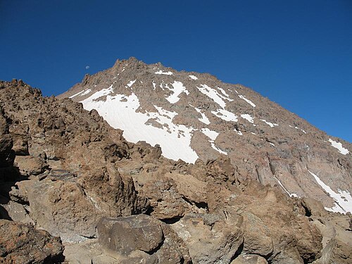 標高4,100メートルのサバラン山脈の風景