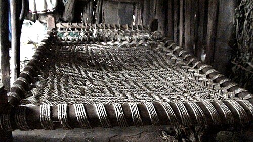 サバイ草で編んだサンタルベッド