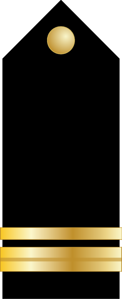 中尉）