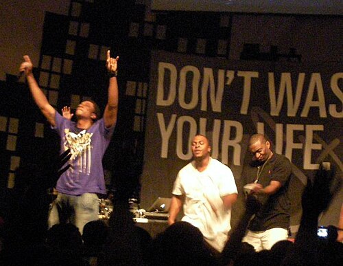 116 Clique、Don't Waste Your Life Tour (2009)