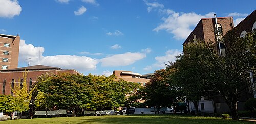 平沢大学図書館