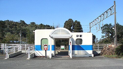 2007年の小さな駅舎