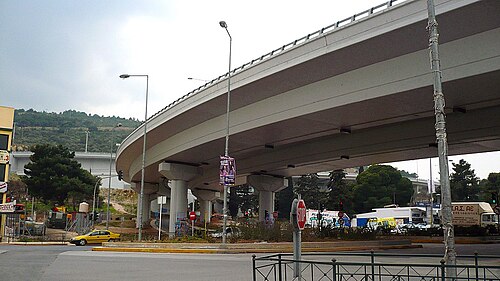 スタブロス道路交差点