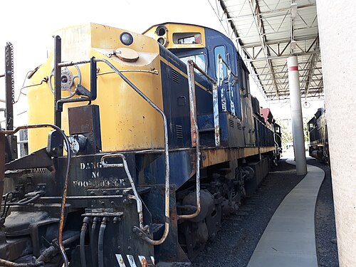UTAH #401、ALCO RSD-15、オリジナルのATSF塗装のまま。