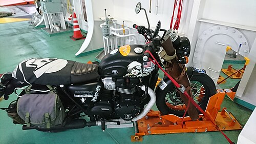 長距離フェリーはバイクでも利用されています。（オーシャン東急フェリー、2019年）