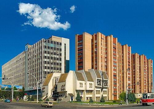 市内中心部のソ連の建物