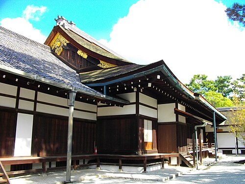 皇后宮常御殿（こうごぐつねごてん）、皇后および天皇皇后の邸宅