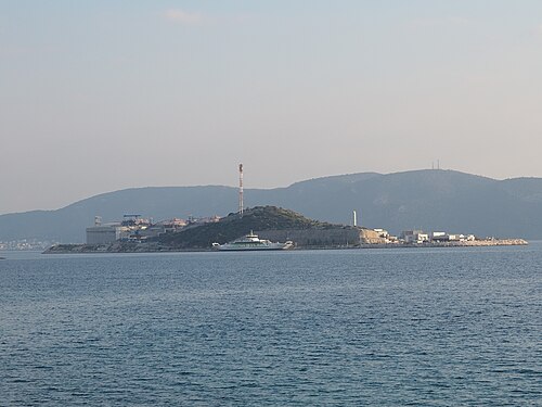 この島