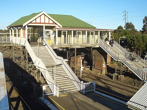 2018 年の改修前のフレミントン駅