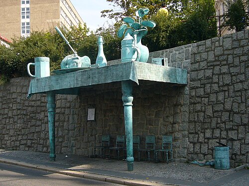 リベレツにあるバス停「巨人の祭典」