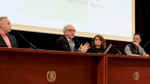 スペインのエホバの証人被害者協会は、2019年に初めて公式発表を行い、サラゴサで開催されたイベロアメリカ心理虐待調査協会(AIIAP)主催の第5回全国セクト会議で発表を行った。