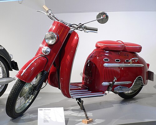 ドイツ ツヴァイラッドと NSU 博物館にある 1954 年の DKW モーターローラー ホビー