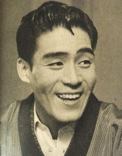 1954年の春日八郎