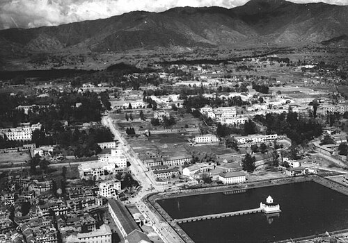 1950年代のラニ・ポカリとその周辺地域の鳥瞰図