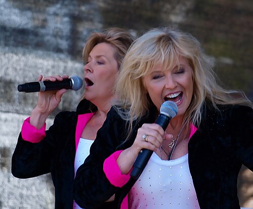 Bobbysocks!, winners of the 1985 contest for Norway.