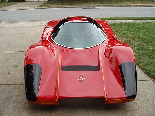 シーズン1の車の正面