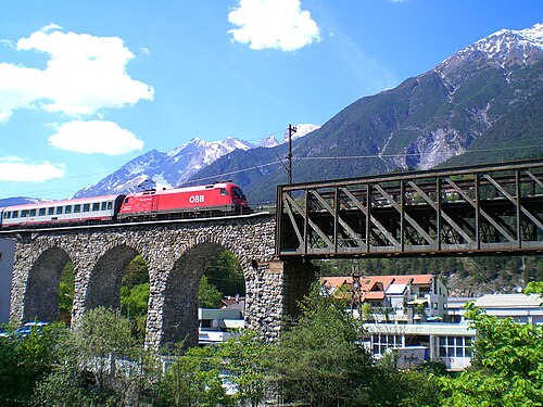 ランデックのオールドイン橋