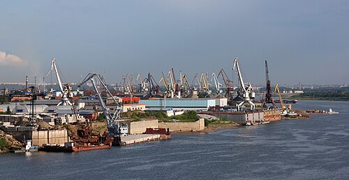 トムスク川港