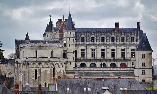 中世からルネサンスへの移行の始まりとなった城（1491-98年）