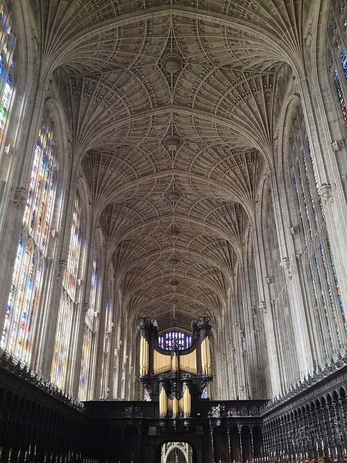 ケンブリッジ大学キングス・カレッジ礼拝堂の扇形ヴォールト天井（1446年～1554年）