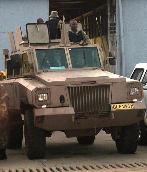 マンバ装甲兵員輸送車（1994年）
