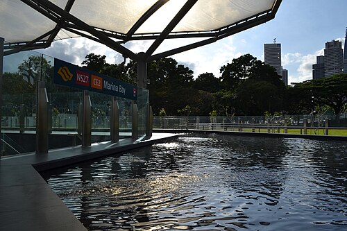 2012 受賞者: 小規模プロジェクト賞、交通: マリーナ ベイ駅、シンガポール共和国、Aedas、Quarry Bay & Aedas Pte Ltd (駅建築家)