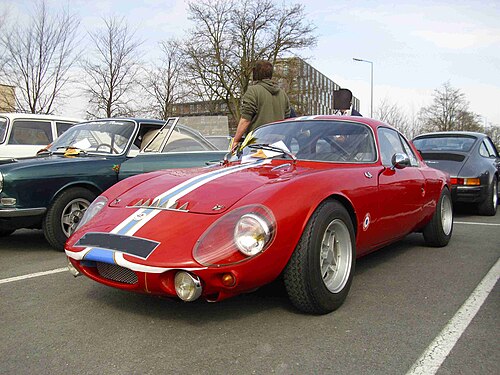 1962 ルネ・ボネ・ジェットは、世界初のリアミッドエンジン量産ロードカーです。