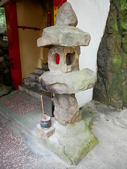 台湾の石灯籠