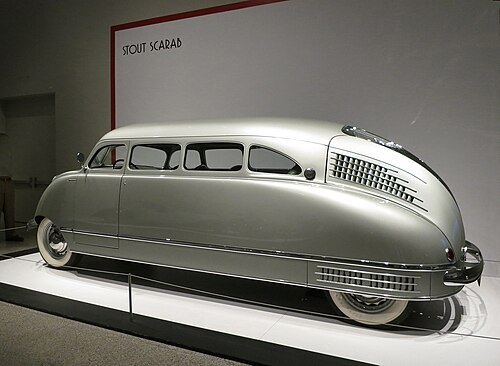 ヒューストン美術館に展示されているスタウト・スカラベ（1935年）
