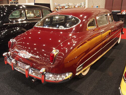 1951 ハドソン コモドア カスタム シリーズ 4ドア セダン、リア