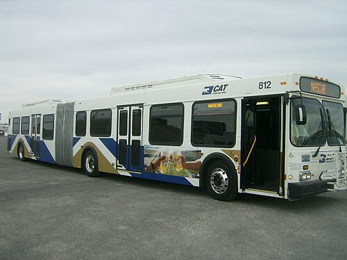 CAT ニューフライヤー D60LF、青と金を使用した最初の「山」塗装のバリエーション (2005)