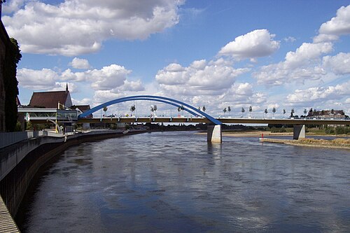 フランクフルトとスウビツェを結ぶオーデル橋