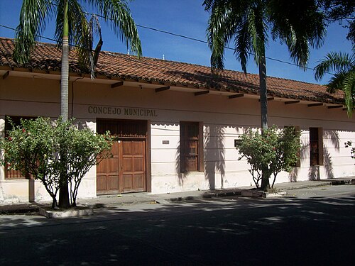 市議会議場