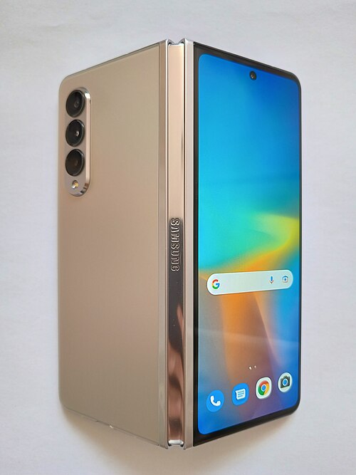 サムスンの折りたたみ式スマートフォンは、複数のカメラを搭載している。