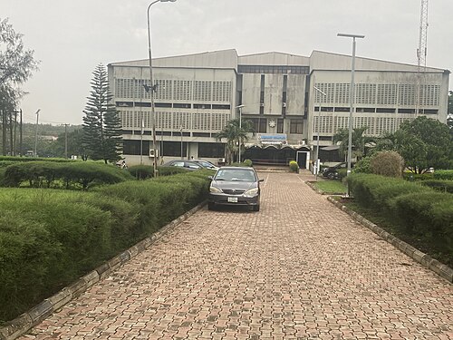 ラスポテック図書館複合施設