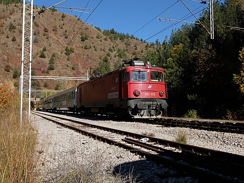 ベオグラード・バール鉄道のŽS461-013。